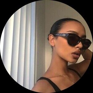 Meet your Posher, Isabella